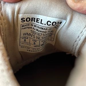Women’s Sorel slip on sneaker size 8